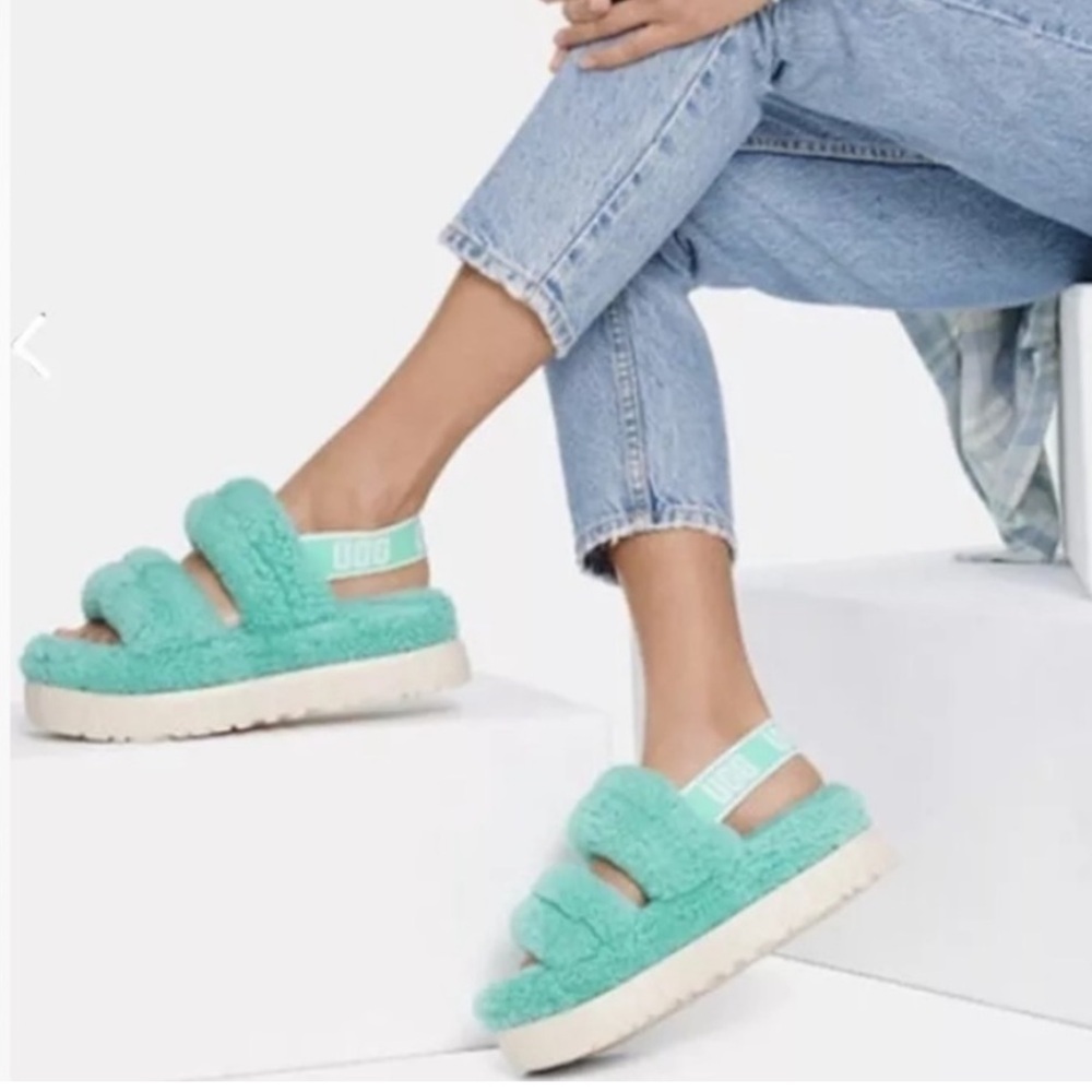 UGG OH FLUFFITA Green Sheepskin Platform Slipper Women's Size 8
